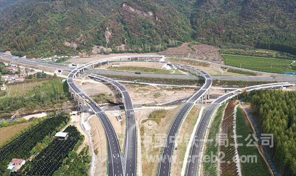 中铁一局承建桓集高速公路 (3) 中铁一局承建桓集高速公路 (3)